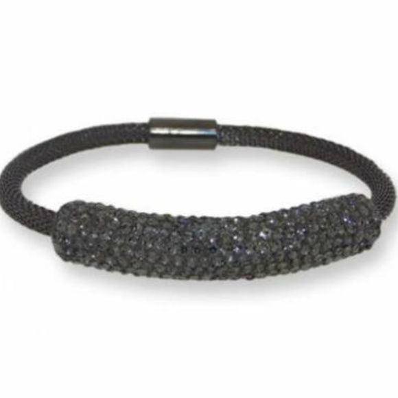 NWT bangle bracelet stainless steel crystal - Picture 2 of 5